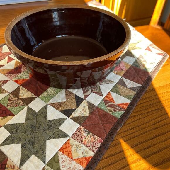 Vintage USA brown pottery bowl - Picture 7 of 12